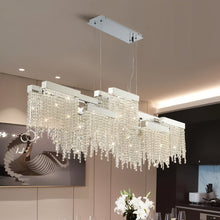 Carregar imagem no visualizador da galeria, Alhadath Crystal Chandelier
