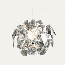 Carregar imagem no visualizador da galeria, Alkura Acrylic Chandelier
