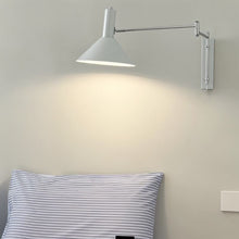 Carregar imagem no visualizador da galeria, Allen Wall Lamp
