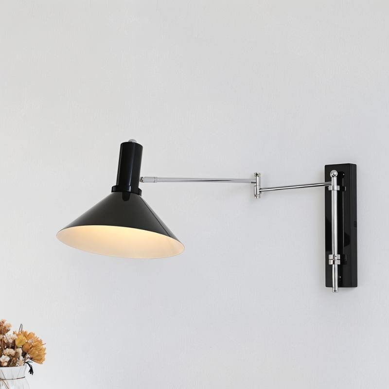 Allen Wall Lamp