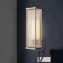 Carregar imagem no visualizador da galeria, Alodia Wall Lamp
