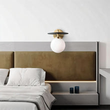 Carregar imagem no visualizador da galeria, Altalune Wall Lamp
