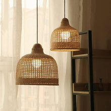 Carregar imagem no visualizador da galeria, Amati Pendant Light
