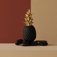 Load image into Gallery viewer, Ananas Figurine
