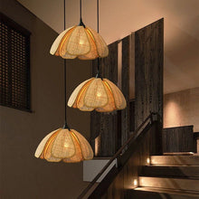 Cargar imagen en el visor de la galería, Anthop Pendant Light
