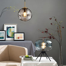 Carregar imagem no visualizador da galeria, Aoife Table Lamp
