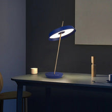 Carregar imagem no visualizador da galeria, Ardens Table Lamp
