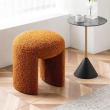 Cargar imagen en el visor de la galería, Areion Accent Chair
