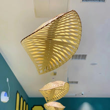 Carregar imagem no visualizador da galeria, Arev Pendant Light
