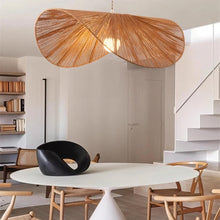 Cargar imagen en el visor de la galería, Asalu Pendant Light
