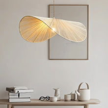 Cargar imagen en el visor de la galería, Asalu Pendant Light
