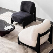 Carregar imagem no visualizador da galeria, Asiento Accent Chair
