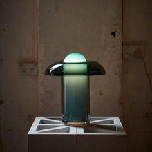 Carregar imagem no visualizador da galeria, Athena Table Lamp
