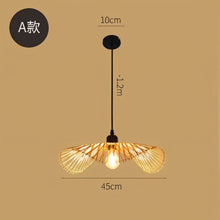 Carregar imagem no visualizador da galeria, Bamboo Chandelier Rattan Lamp
