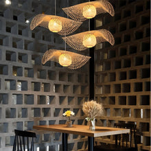 Carregar imagem no visualizador da galeria, Bamboo Chandelier Rattan Lamp
