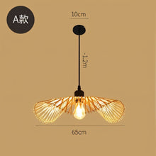 Carregar imagem no visualizador da galeria, Bamboo Chandelier Rattan Lamp
