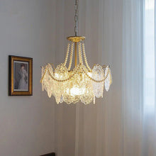 Carregar imagem no visualizador da galeria, Bariq Glass Chandelier
