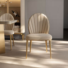 Carregar imagem no visualizador da galeria, Baris Dining Chair
