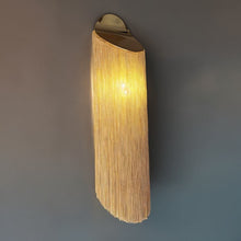 Carregar imagem no visualizador da galeria, Beatrice Wall Lamp
