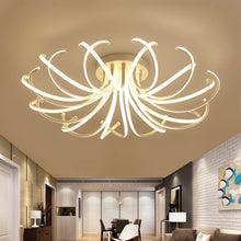 Cargar imagen en el visor de la galería, Blossom Ceiling Light
