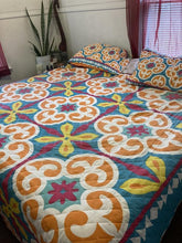 Load image into Gallery viewer, Boho Floral Reversible 3 Piece Quilt Set
