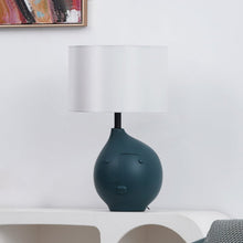 Load image into Gallery viewer, Brilho Table Lamp
