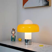 Cargar imagen en el visor de la galería, Brillum Table Lamp
