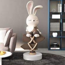 Carregar imagem no visualizador da galeria, Bunnie Floor Figurine
