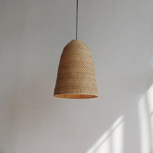 Carregar imagem no visualizador da galeria, Cairu Pendant Light
