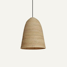 Cargar imagen en el visor de la galería, Cairu Pendant Light
