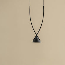 Cargar imagen en el visor de la galería, Cascade Pendant Light
