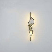 Carregar imagem no visualizador da galeria, Cassandra Wall Lamp
