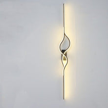 Carregar imagem no visualizador da galeria, Cassandra Wall Lamp
