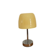 Cargar imagen en el visor de la galería, Castor Table Lamp
