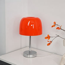 Carregar imagem no visualizador da galeria, Castor Table Lamp
