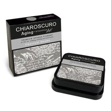 Carregar imagem no visualizador da galeria, Charcoal Smoke Chiaroscuro Aging Ink Pad
