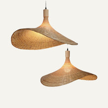 Cargar imagen en el visor de la galería, Ciora Pendant Light
