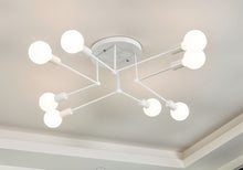 Carregar imagem no visualizador da galeria, Corazon Ceiling Light
