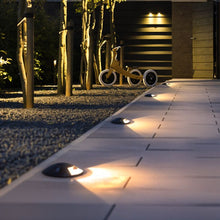 Carregar imagem no visualizador da galeria, Damara Outdoor In-Ground Light
