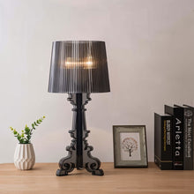 Carregar imagem no visualizador da galeria, Donna Table Lamp
