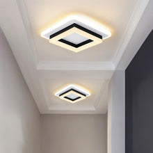 Carregar imagem no visualizador da galeria, Doveva Ceiling Light
