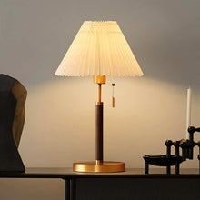 Load image into Gallery viewer, Eben Table Lamp
