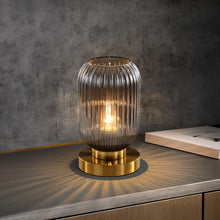 Carregar imagem no visualizador da galeria, Eclat Table Lamp
