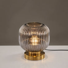 Carregar imagem no visualizador da galeria, Eclat Table Lamp
