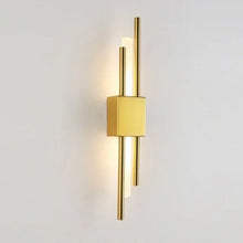 Carregar imagem no visualizador da galeria, Ellie Wall Lamp
