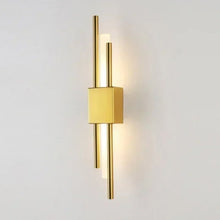 Carregar imagem no visualizador da galeria, Ellie Wall Lamp
