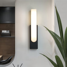 Carregar imagem no visualizador da galeria, Emilia Wall Lamp
