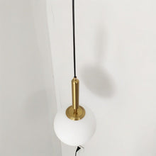 Carregar imagem no visualizador da galeria, Entice Pendant Light
