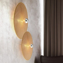 Load image into Gallery viewer, Falari Wall Lamp
