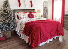 Cargar imagen en el visor de la galería, Blooming Garden Reversible 5 Piece Comforter Set
